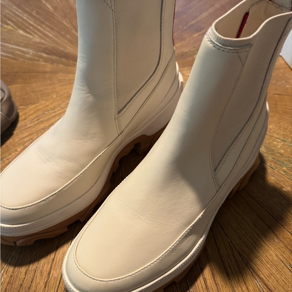 Women’s Brex Chelsea Boots